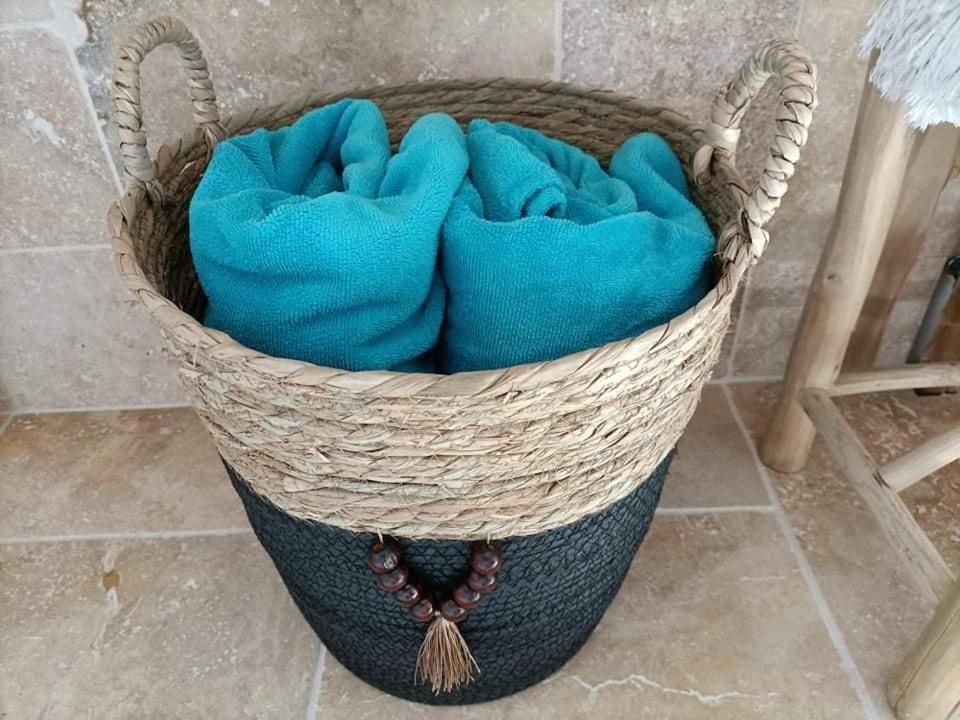 La Maison Bleue Juillac  Kültér fotó